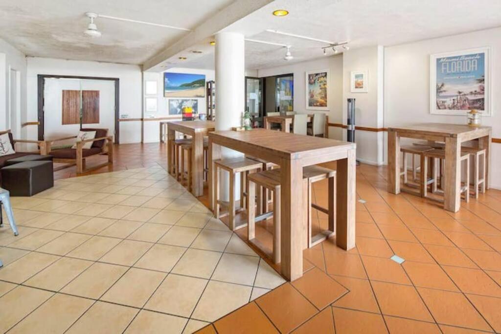 Ocean View 33A Studio Pool Ocean View Wifi Airlie Beach Buitenkant foto