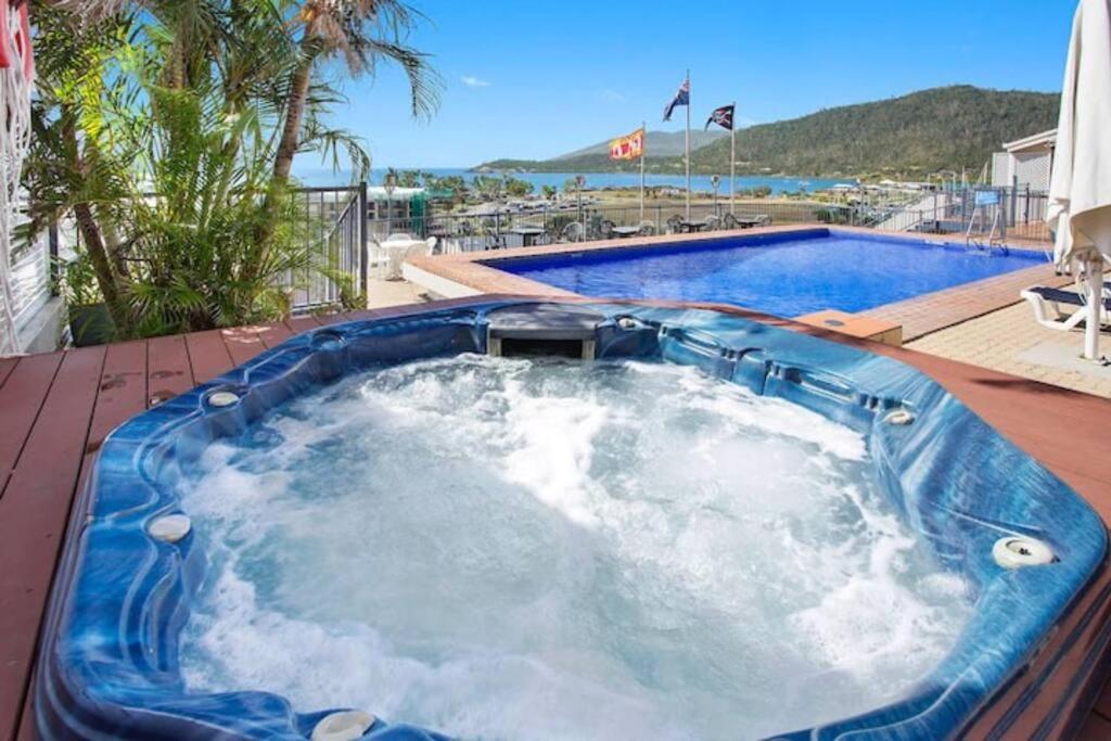 Ocean View 33A Studio Pool Ocean View Wifi Airlie Beach Buitenkant foto