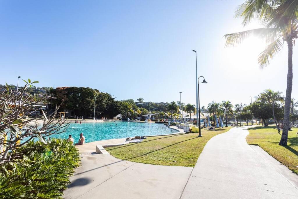 Ocean View 33A Studio Pool Ocean View Wifi Airlie Beach Buitenkant foto